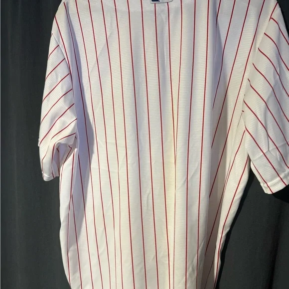 Philadelphia Phillies Majestic Red and White Striped Large Jersey - Picture 4 of 4